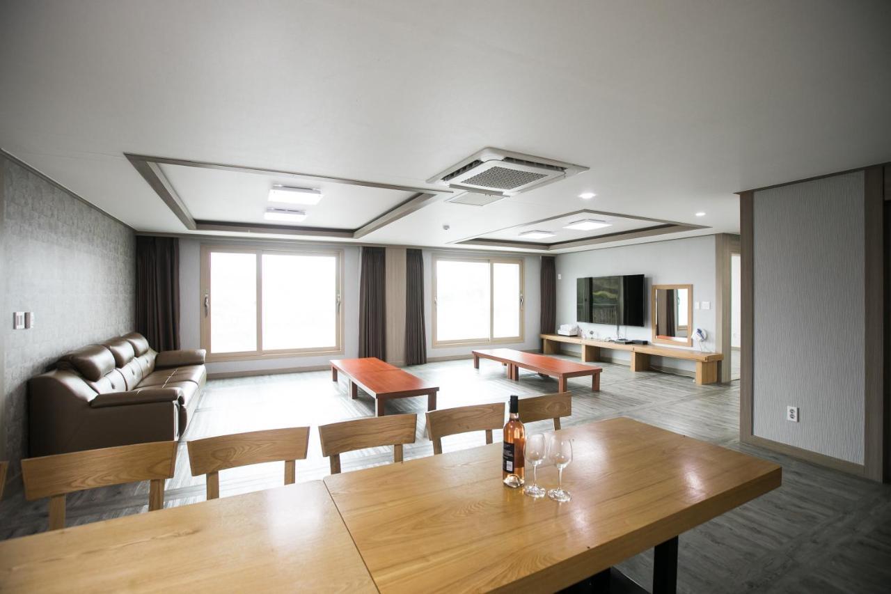 Suandsu Resort Jeju Esterno foto