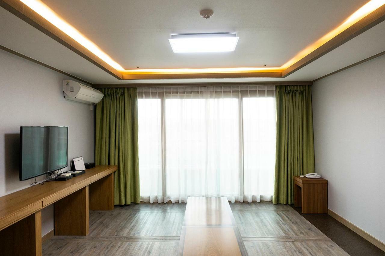 Suandsu Resort Jeju Esterno foto